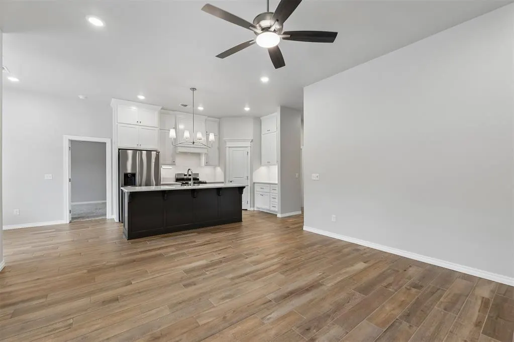 Photo 10 — 16129 Villa Valeria Way, Edmond, OK 73013