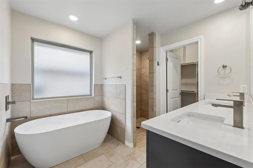 Photo 31 — 16129 Villa Valeria Way, Edmond, OK 73013