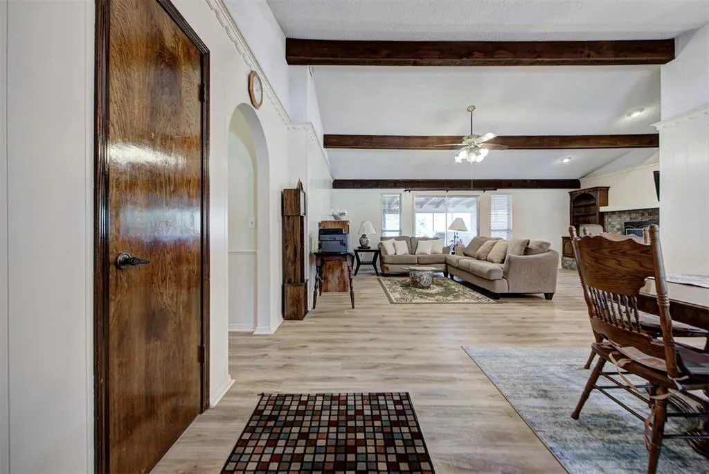 Photo 6 — 3109 N Alexander Lane, Bethany, OK 73008