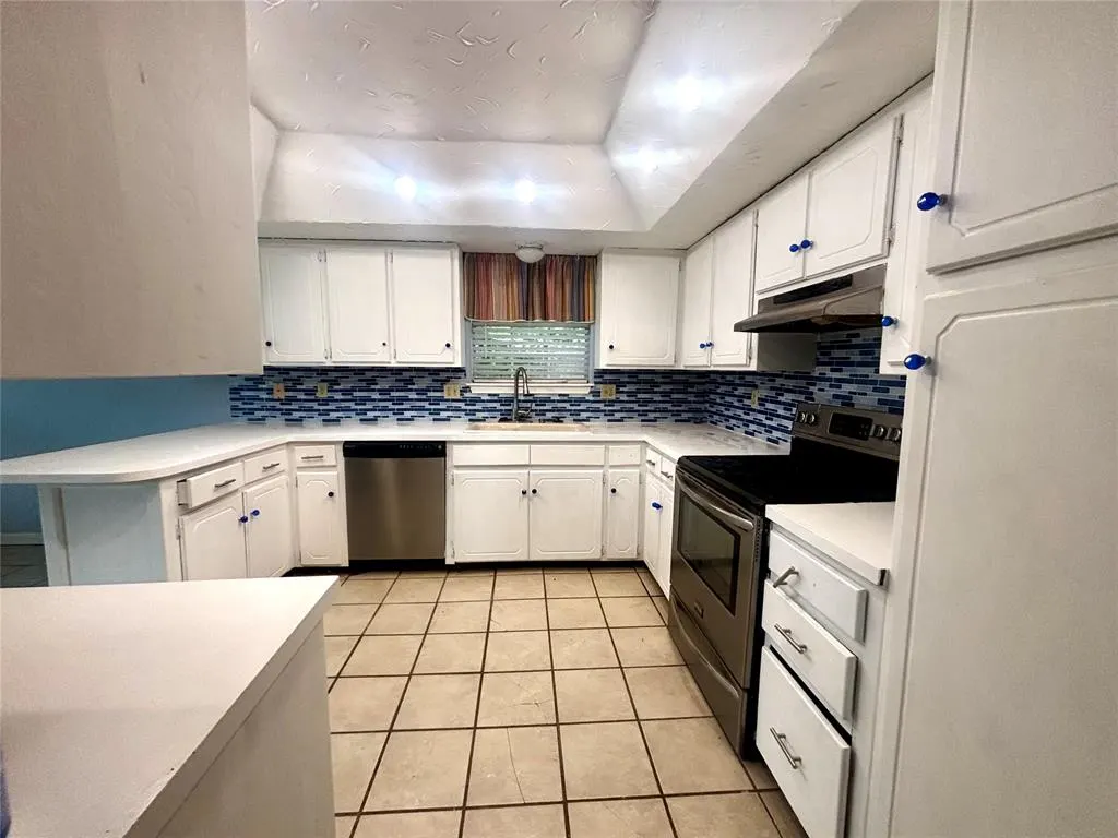 Photo 19 — 8113 NW 113th Street, Oklahoma City, OK 73162