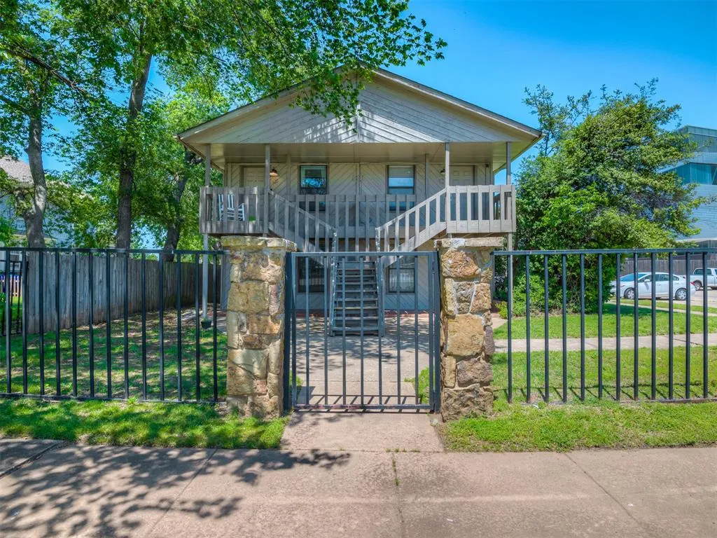 Photo 3 — 131 W Acres Street B, Norman, OK 73069