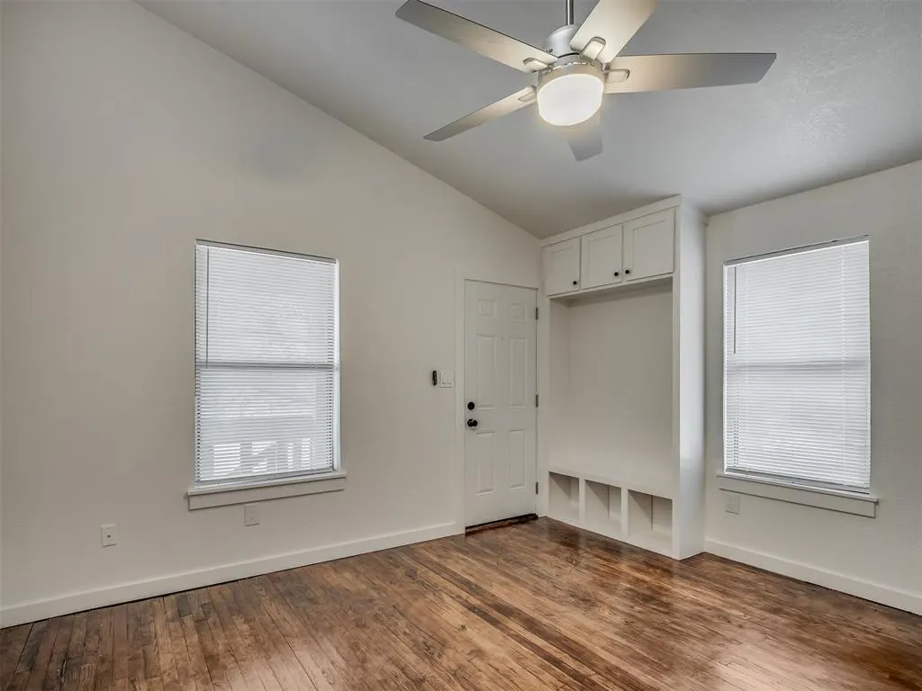 Photo 10 — 131 W Acres Street B, Norman, OK 73069