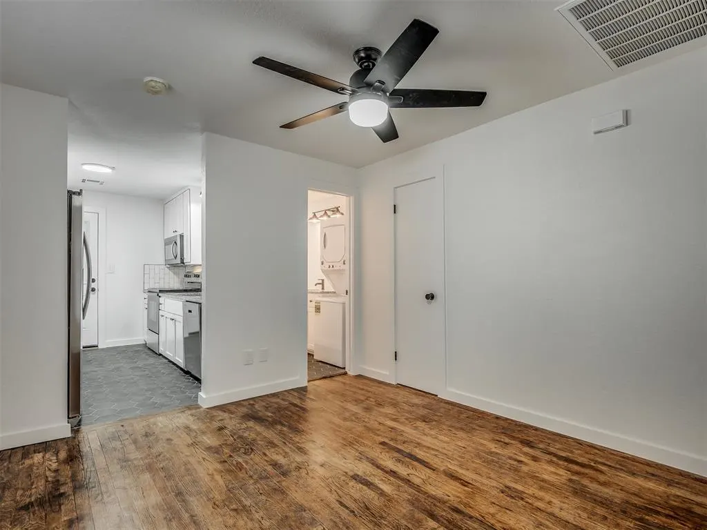Photo 26 — 131 W Acres Street B, Norman, OK 73069