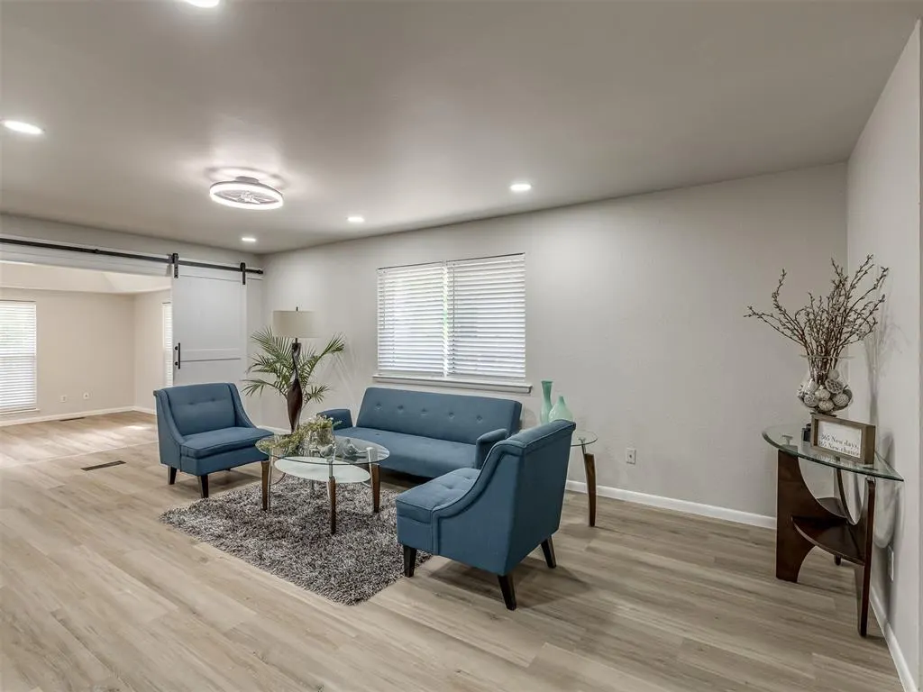 Photo 6 — 1435 NW 104th Street, Oklahoma City, OK 73114