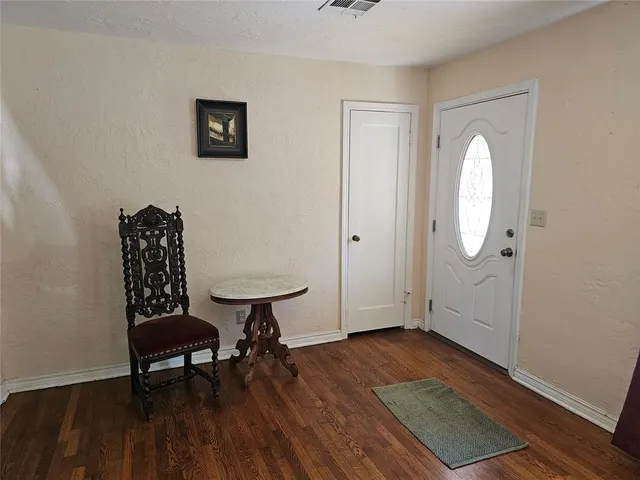 Photo 5 — 1103 McNamee Street, Norman, OK 73069