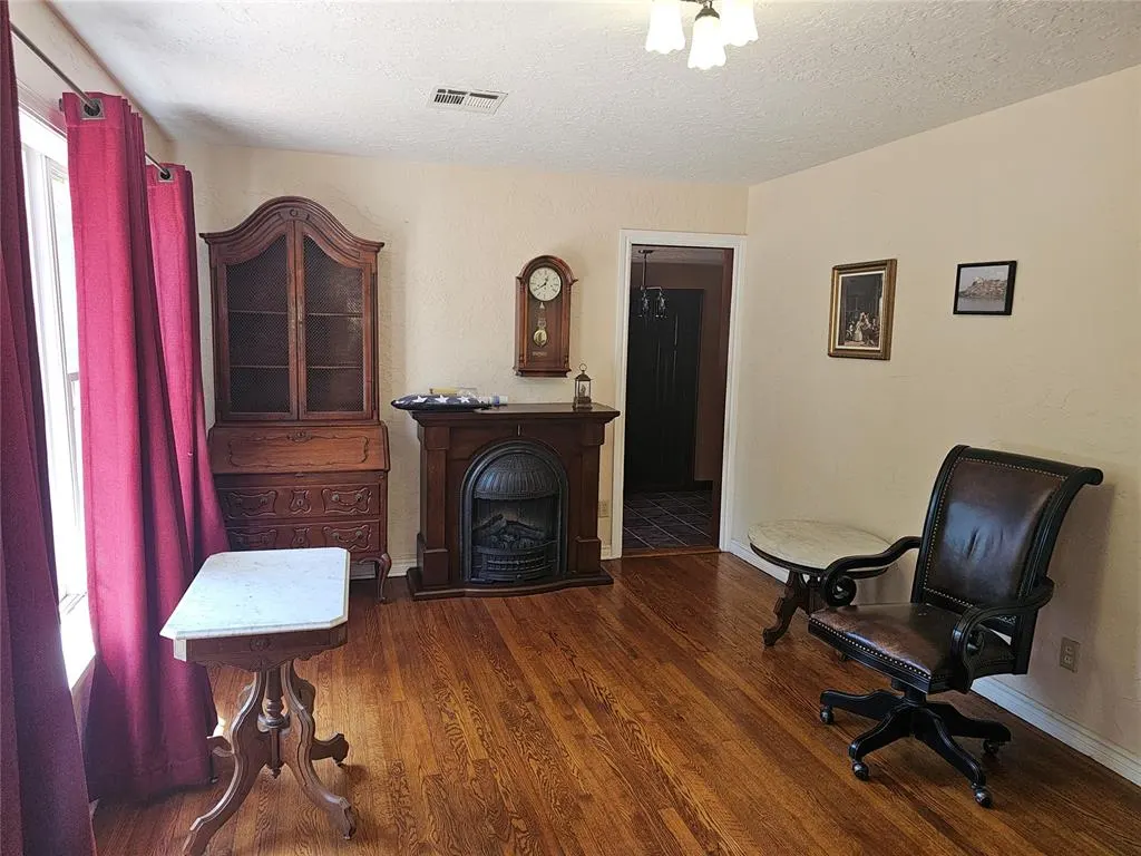 Photo 8 — 1103 McNamee Street, Norman, OK 73069