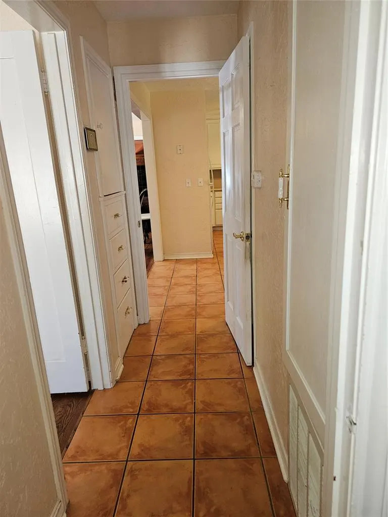 Photo 15 — 1103 McNamee Street, Norman, OK 73069