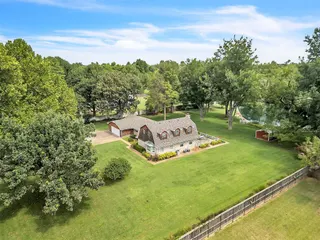 Sold home at 10800 S Brook Drive
