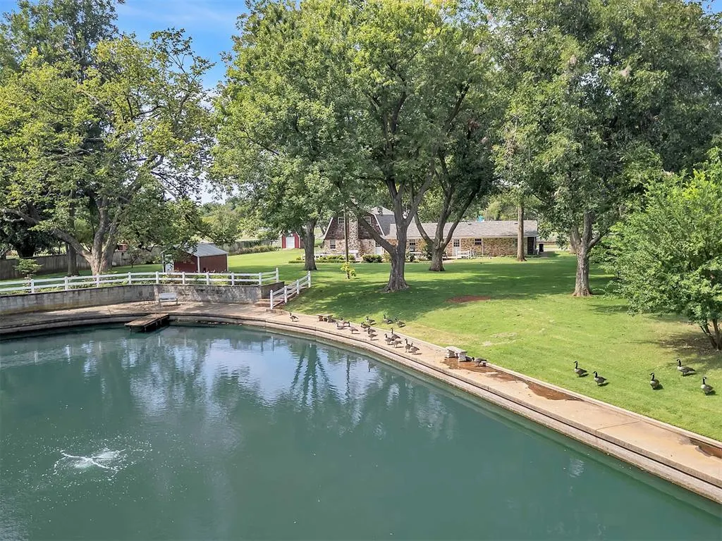 Photo 18 — 10800 S Brook Drive, Oklahoma City, OK 73165