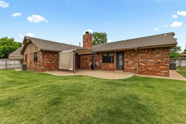 Photo 6 — 1440 Timber Creek, Weatherford, OK 73096
