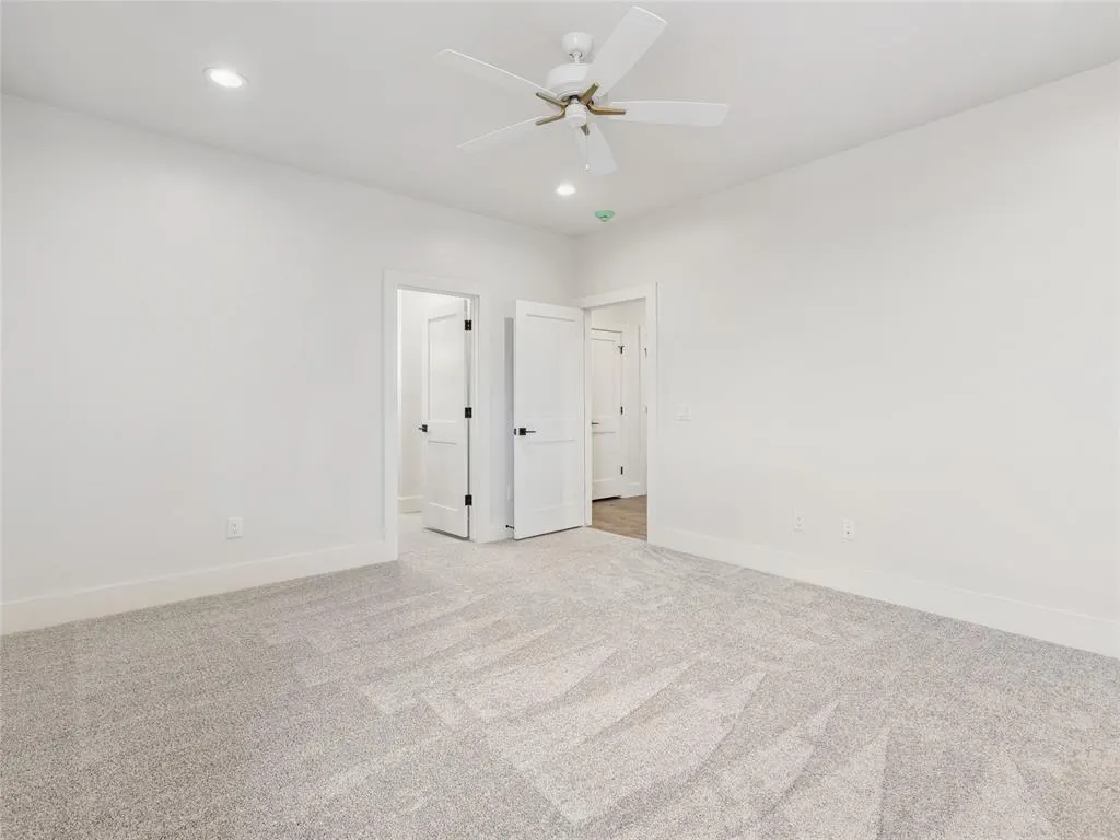Photo 38 — 834 NW 72nd Street, Oklahoma City, OK 73116