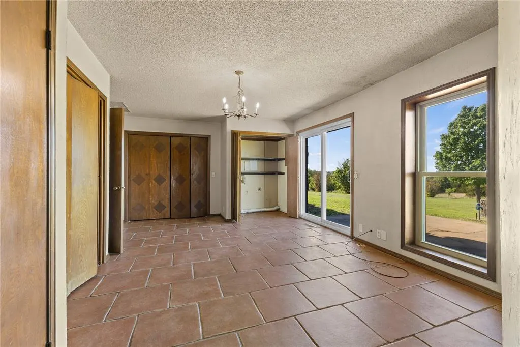Photo 18 — 24331 E 1030 Road, Weatherford, OK 73096
