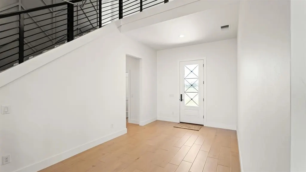 Photo 4 — 2500 Heathery Park, Oklahoma City, OK 73128