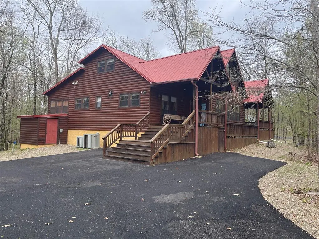 Front exterior — 177 Albacore Road Road, Hochatown, OK 74728