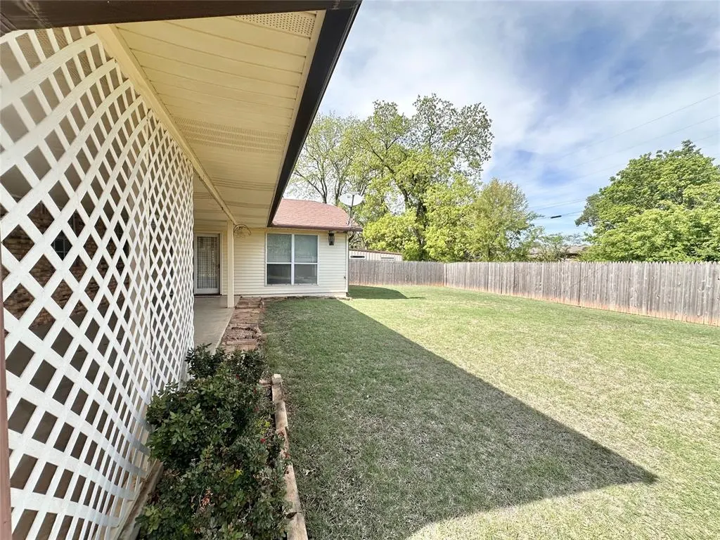 Photo 39 — 507 Mark Street, Tecumseh, OK 74873