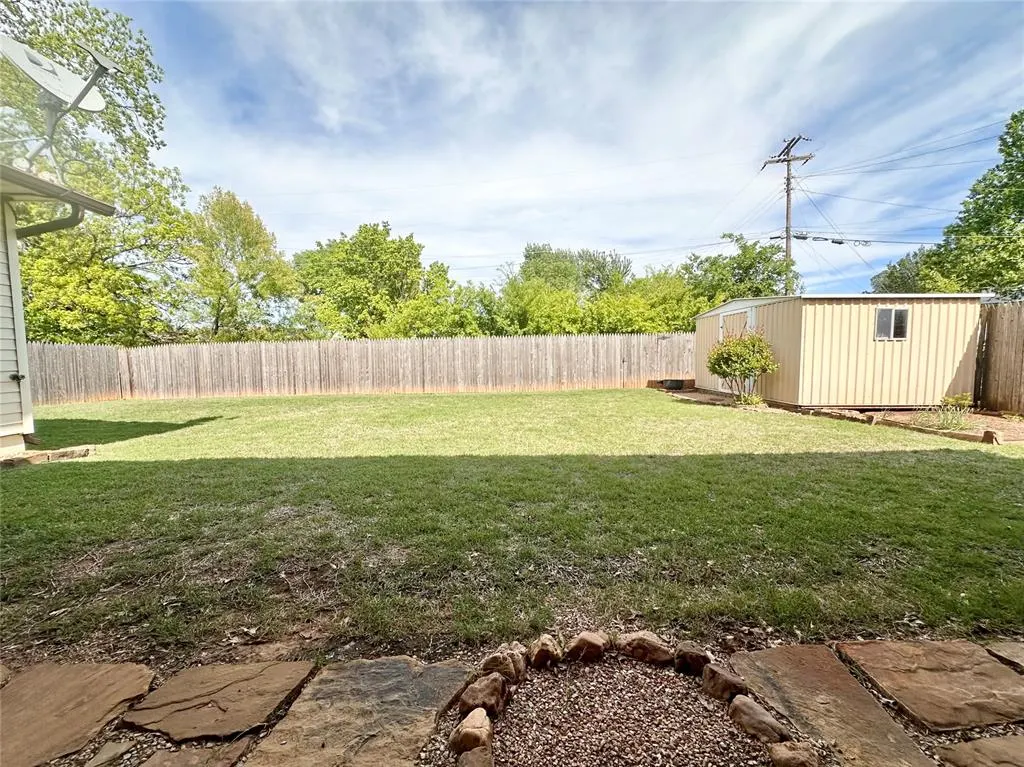 Photo 41 — 507 Mark Street, Tecumseh, OK 74873