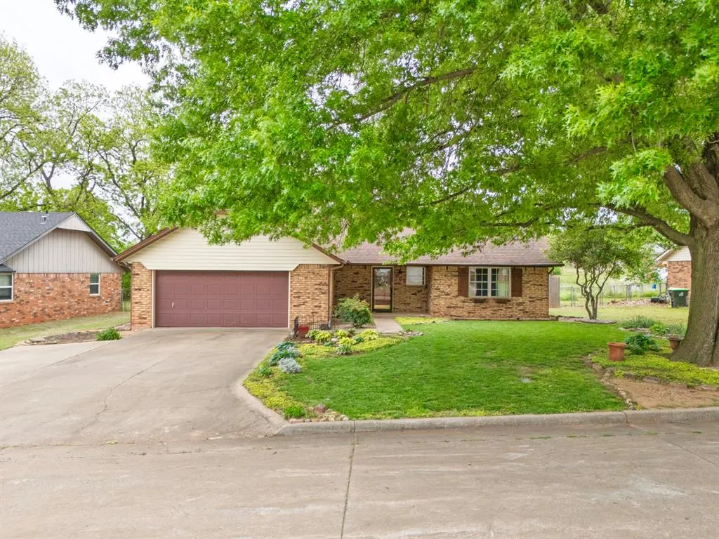 Photo 33 — 507 Mark Street, Tecumseh, OK 74873
