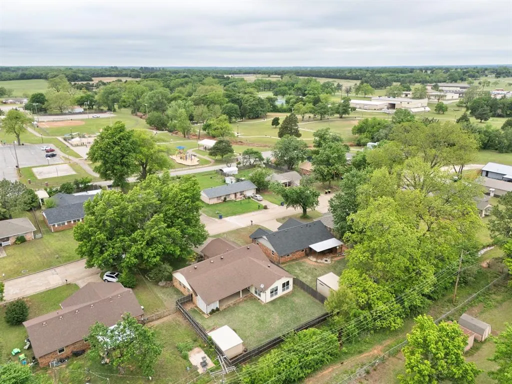 Photo 49 — 507 Mark Street, Tecumseh, OK 74873