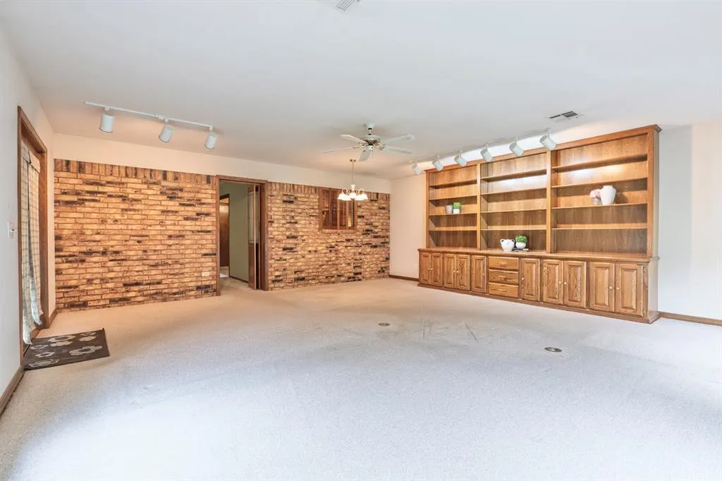 Photo 17 — 507 Mark Street, Tecumseh, OK 74873
