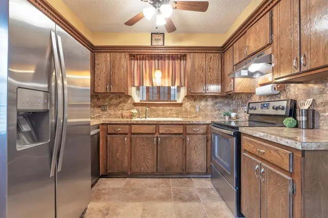 Photo 4 — 507 Mark Street, Tecumseh, OK 74873