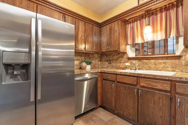 Photo 5 — 507 Mark Street, Tecumseh, OK 74873