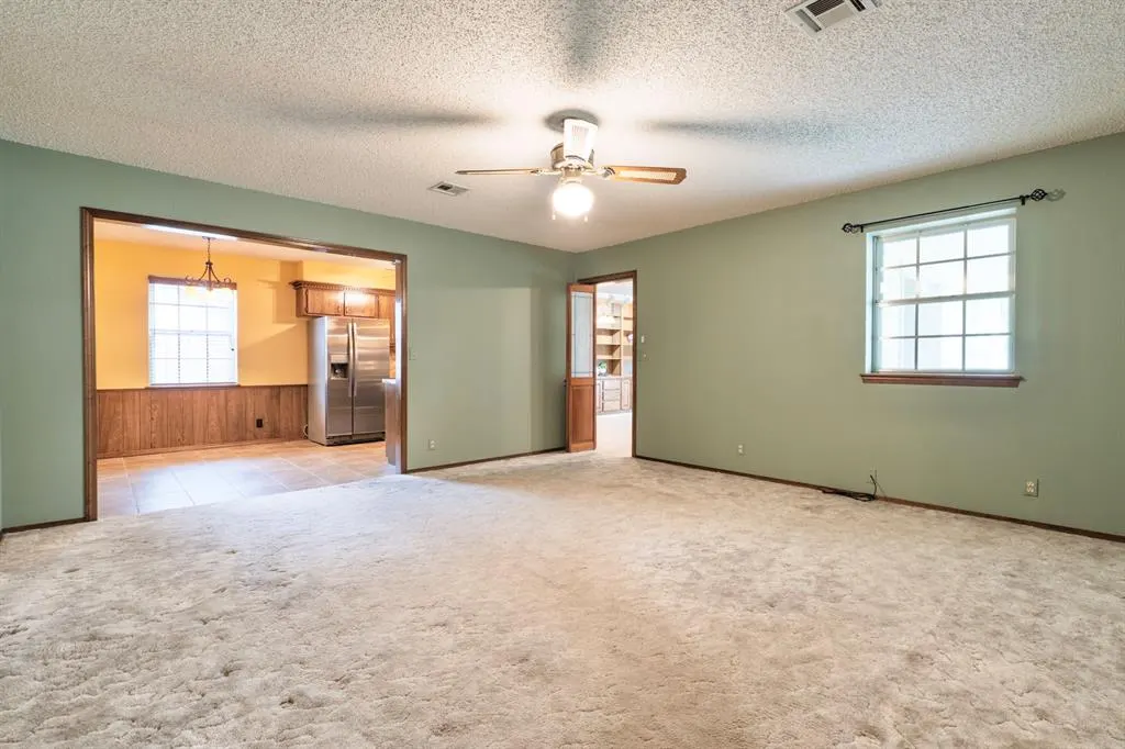 Photo 13 — 507 Mark Street, Tecumseh, OK 74873