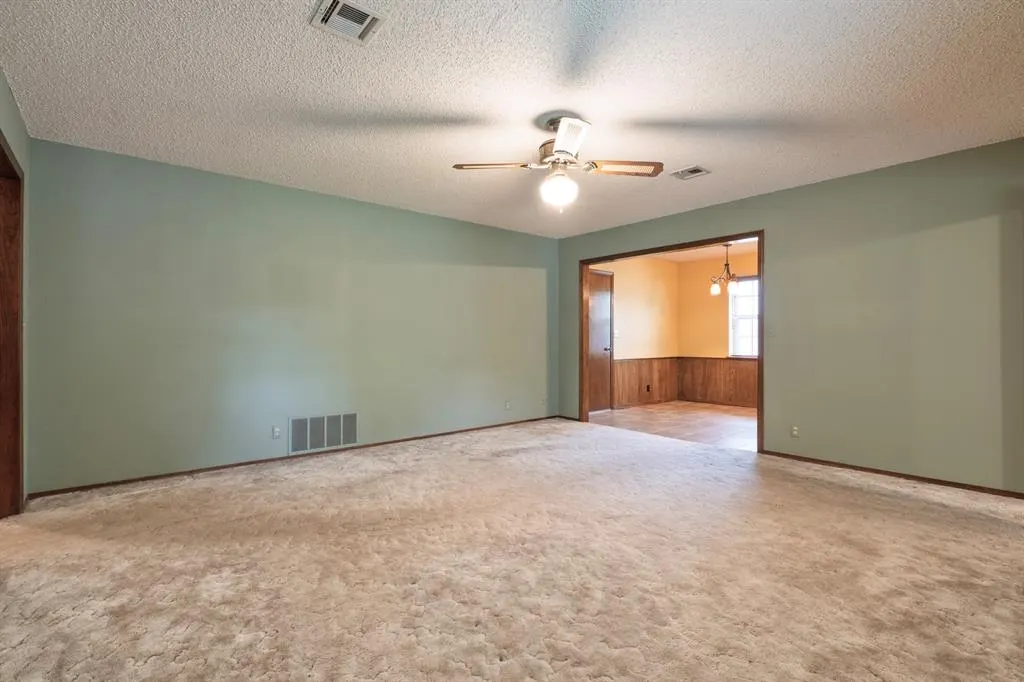 Photo 12 — 507 Mark Street, Tecumseh, OK 74873