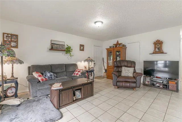 Photo 3 — 1000 Acacia Circle, Noble, OK 73068