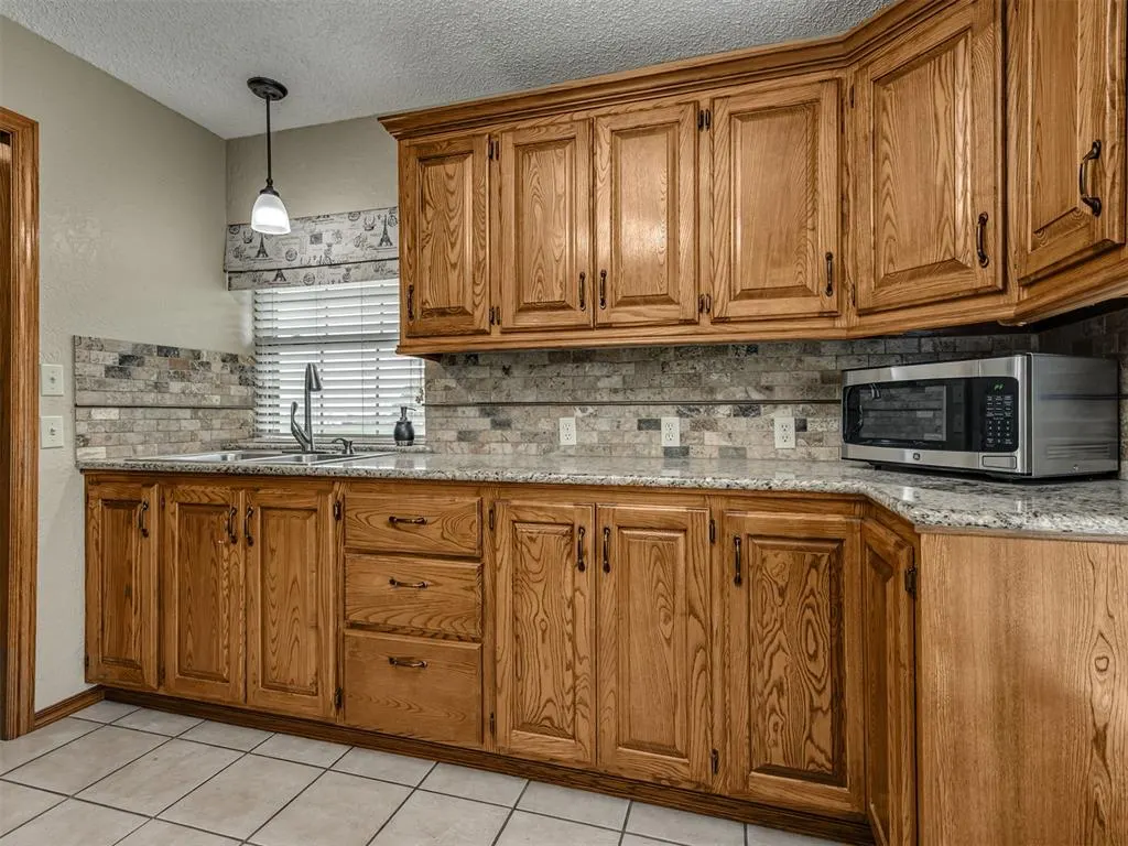 Photo 12 — 48110 Hardesty Road, Earlsboro, OK 74840