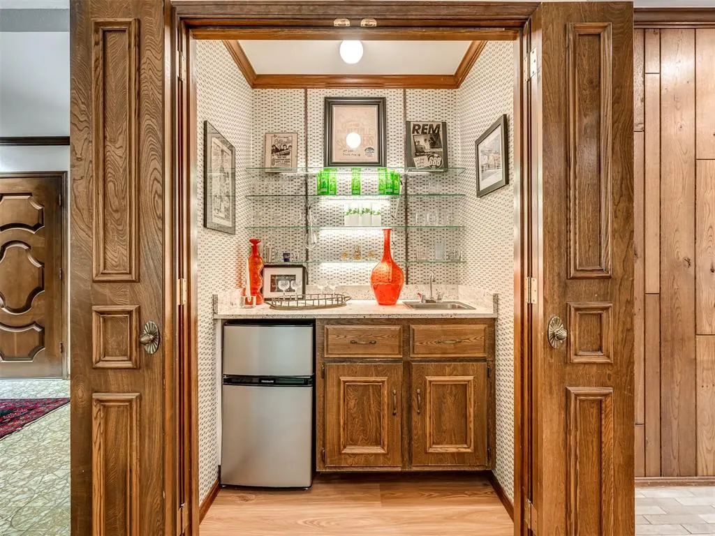 Photo 13 — 6652 S Jamestown Place, Tulsa, OK 74136