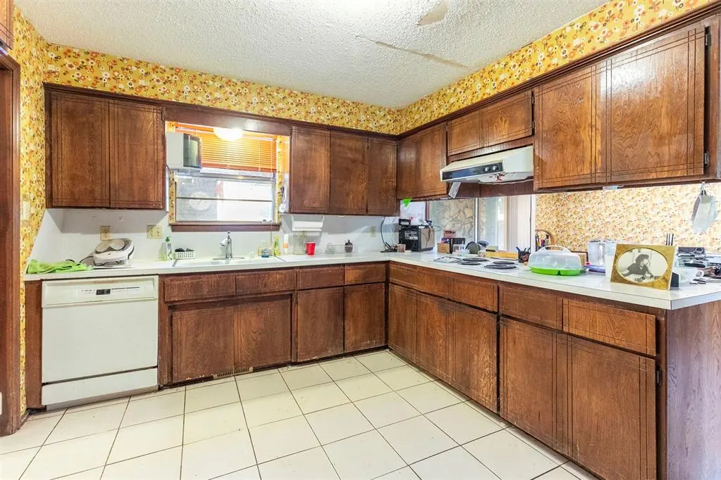 Photo 10 — 4527 Derby Drive, Norman, OK 73069