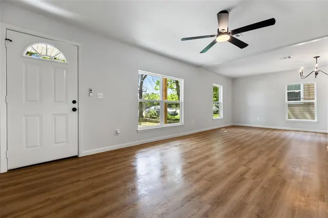 Photo 4 — 12717 NE 36th Street, Spencer, OK 73084