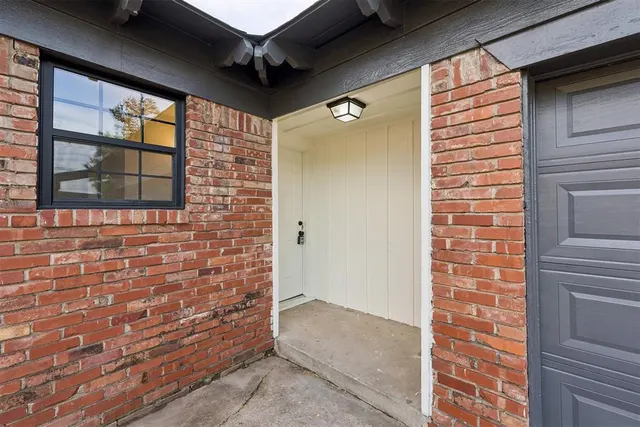 Photo 5 — 3022 SW 57th Street, Oklahoma City, OK 73119
