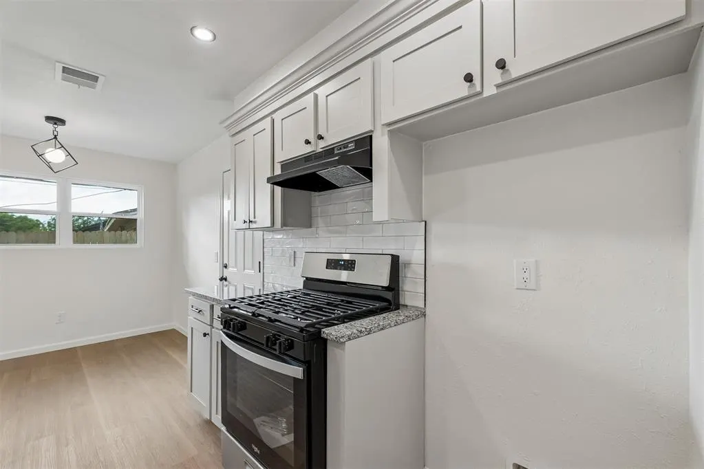 Photo 14 — 3022 SW 57th Street, Oklahoma City, OK 73119