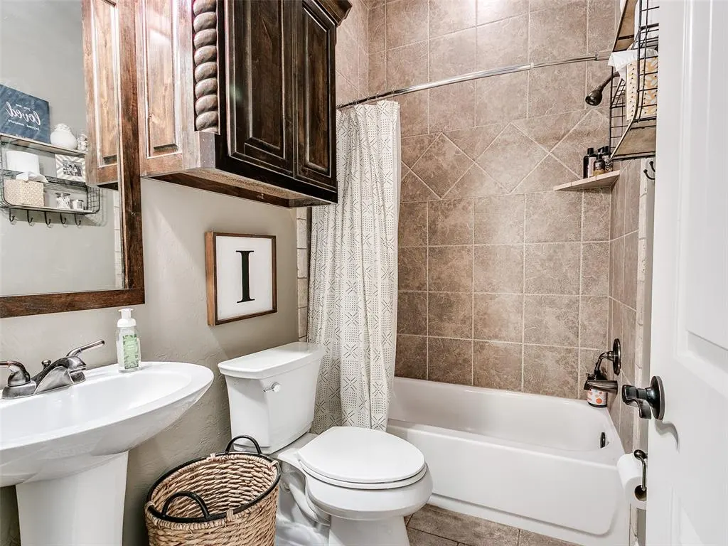 Photo 34 — 4816 Granite Drive, Oklahoma City, OK 73179