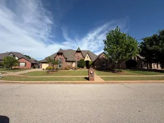 Sold home at 3106 Hampshire Lane