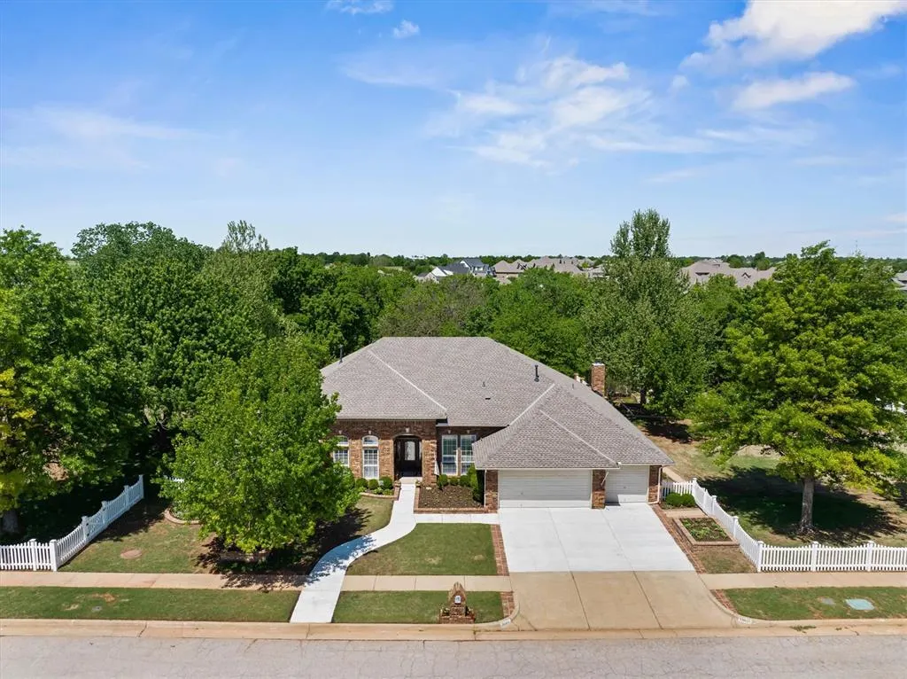 Front exterior — 1501 NW 198th Street, Edmond, OK 73012
