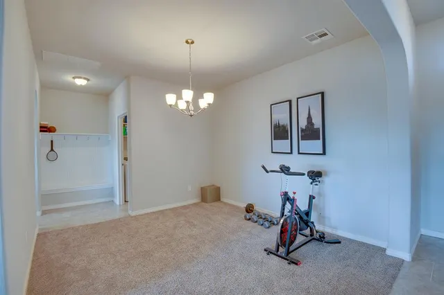 Photo 5 — 11236 SW 36th Street, Yukon, OK 73099