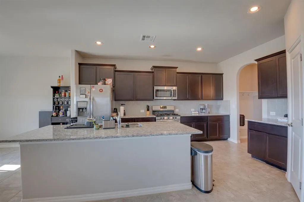 Photo 13 — 11236 SW 36th Street, Yukon, OK 73099