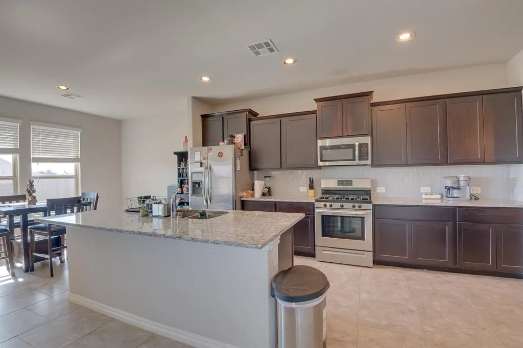 Photo 15 — 11236 SW 36th Street, Yukon, OK 73099