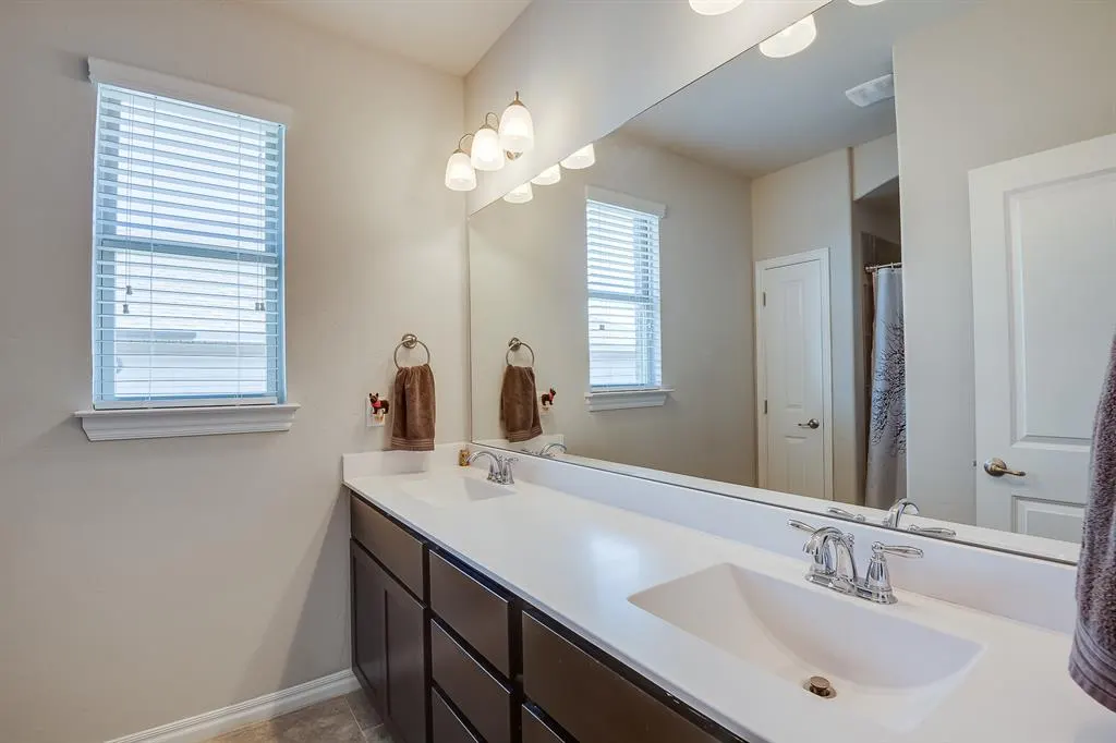 Photo 26 — 11236 SW 36th Street, Yukon, OK 73099
