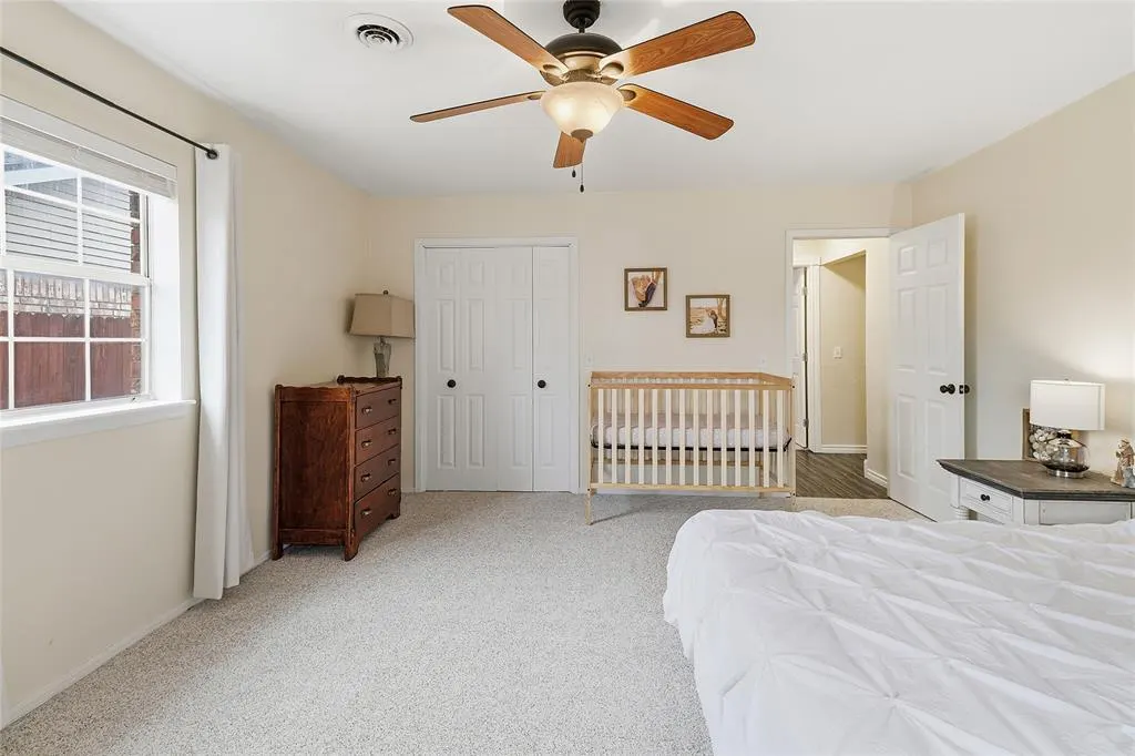Photo 39 — 215 W Hillcrest Lane, Hobart, OK 73651