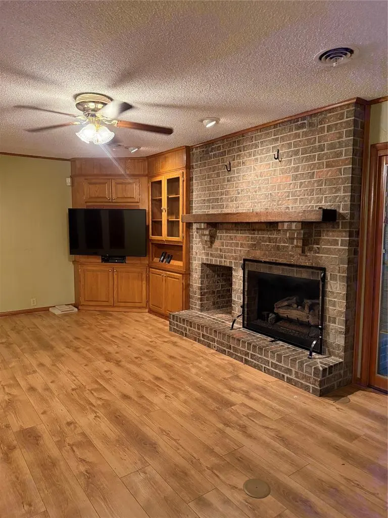 Photo 9 — 2013 N Mockingbird Lane, Altus, OK 73521