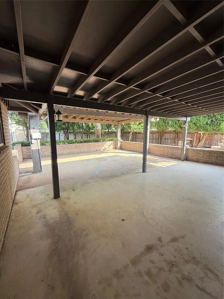 Photo 23 — 2013 N Mockingbird Lane, Altus, OK 73521