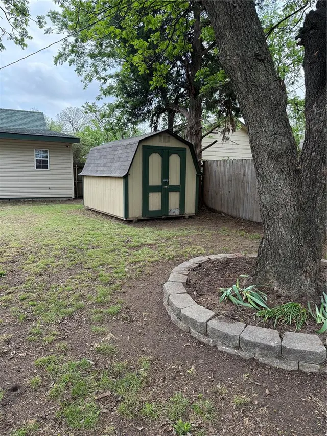 Photo 6 — 425 E Eufaula St., Norman, OK 73071