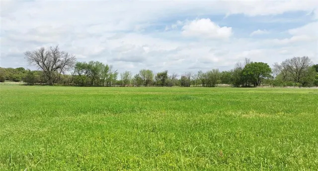 Photo 8 — 2 Wild Horse Creek, Luther, OK 73054