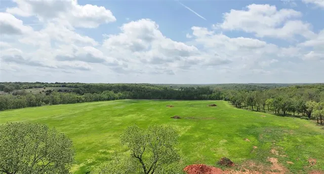 Photo 3 — 6 Wild Horse Creek, Luther, OK 73054
