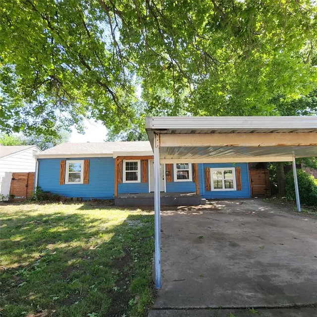 Photo 3 — 7220 SE 15th Street, Midwest City, OK 73110