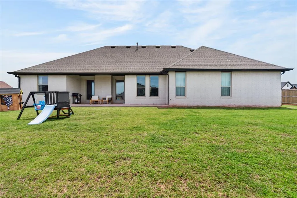 Photo 39 — 637 Megan Lane, Blanchard, OK 73010