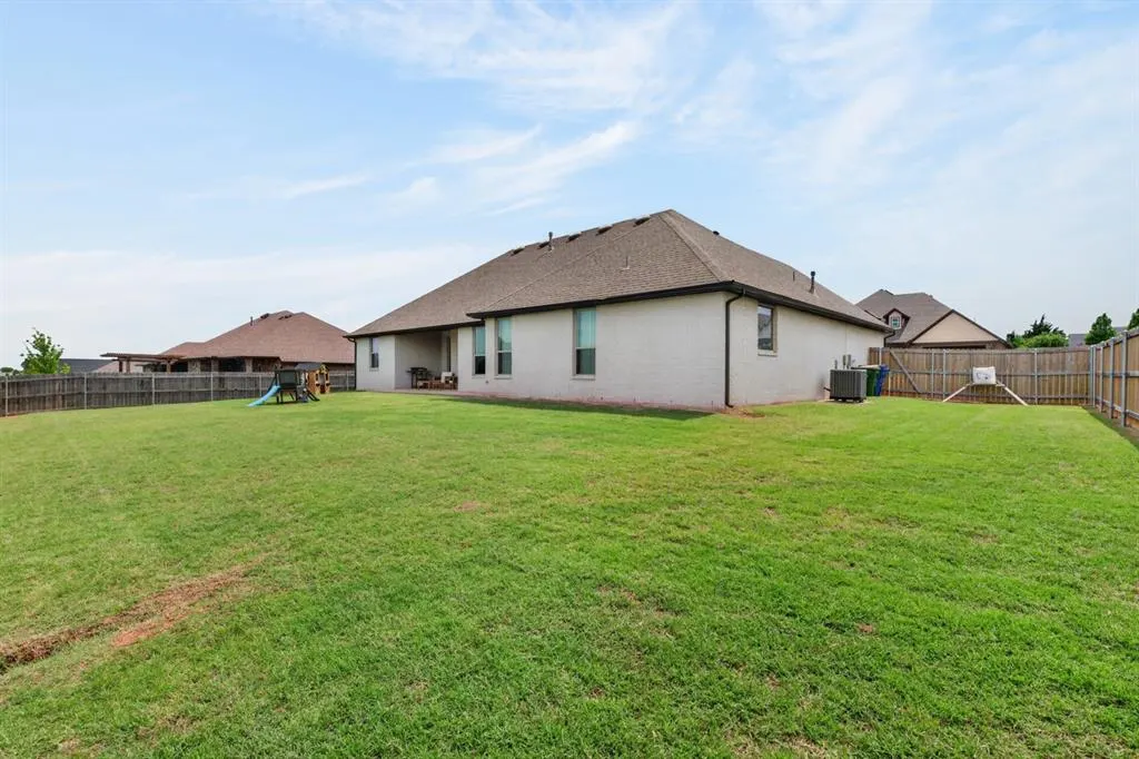 Photo 41 — 637 Megan Lane, Blanchard, OK 73010
